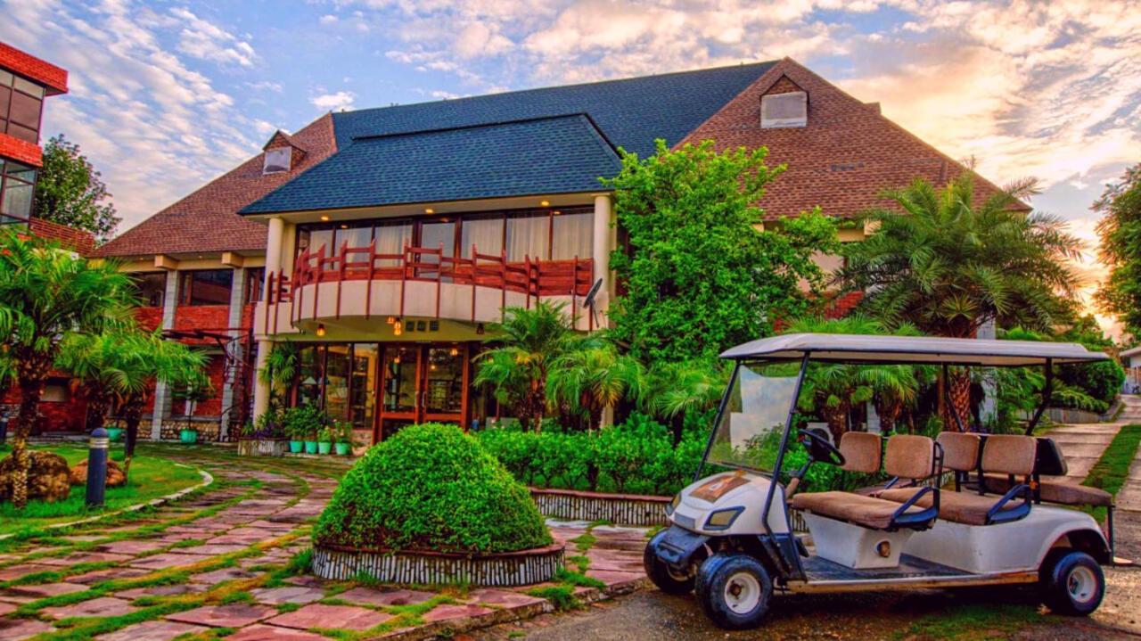 Pyramid Home Divine - A Wellness Resort Dehradun Exterior photo